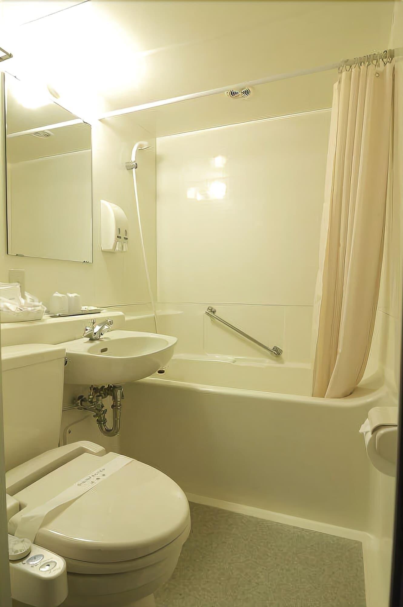 Ginza International Hotel Tokyo Exterior photo